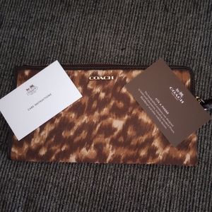 Coach wallet